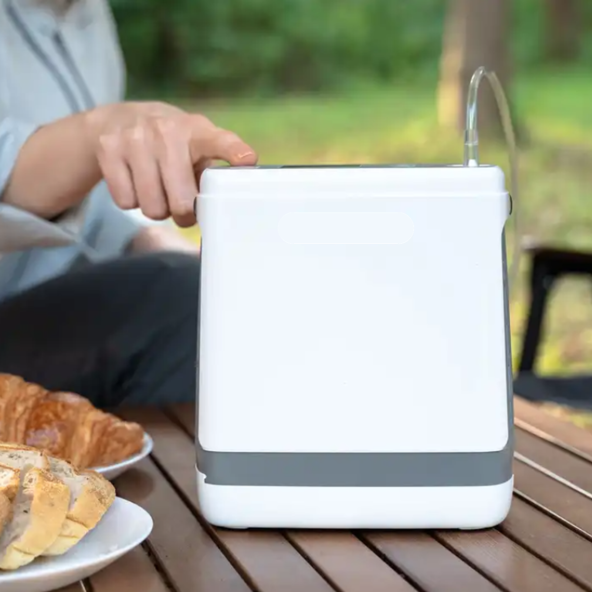 Airvida Lightweight Portable Oxygen Concentrator For All Day Use