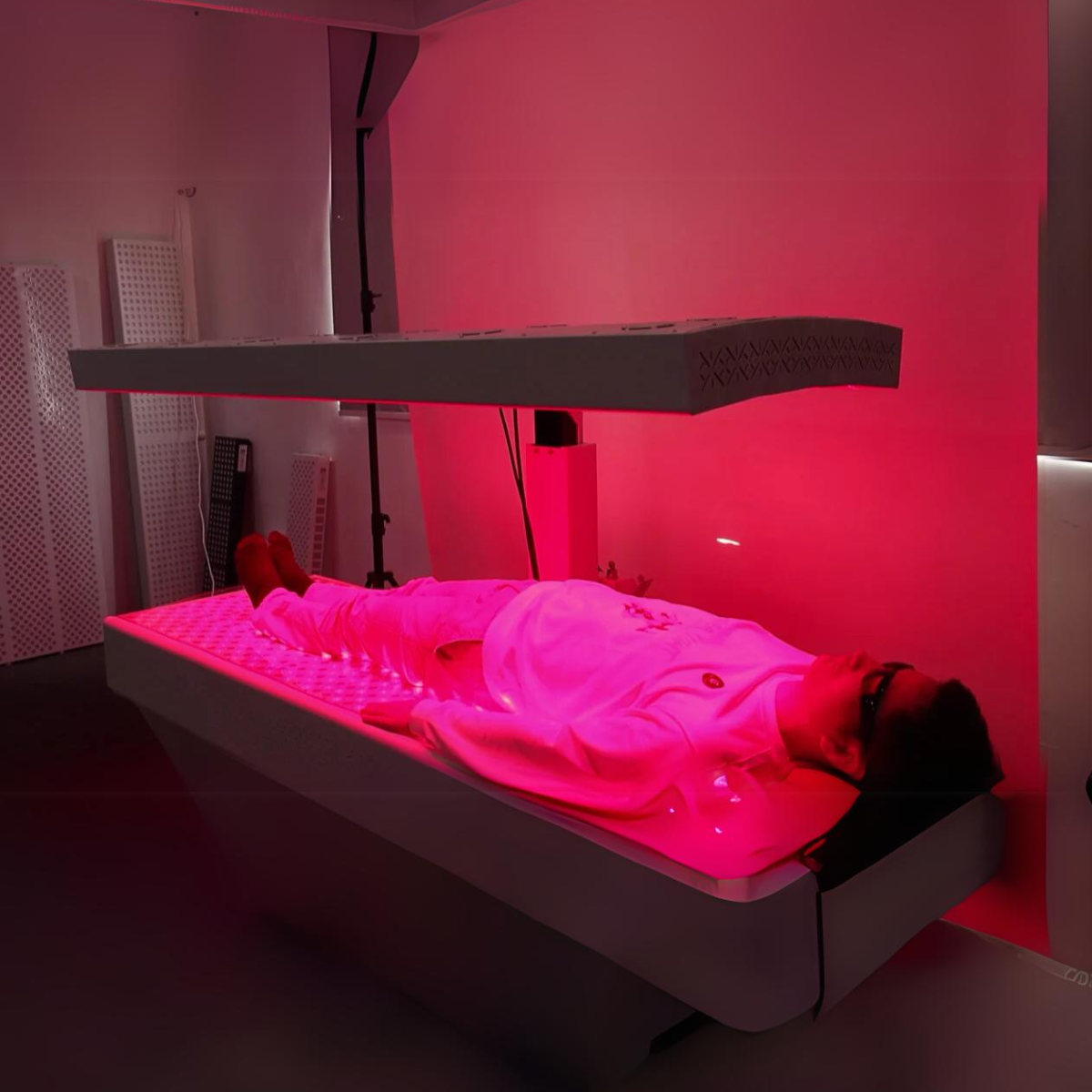 Viva Pro Red Light & NIR Portable Therapy Bed